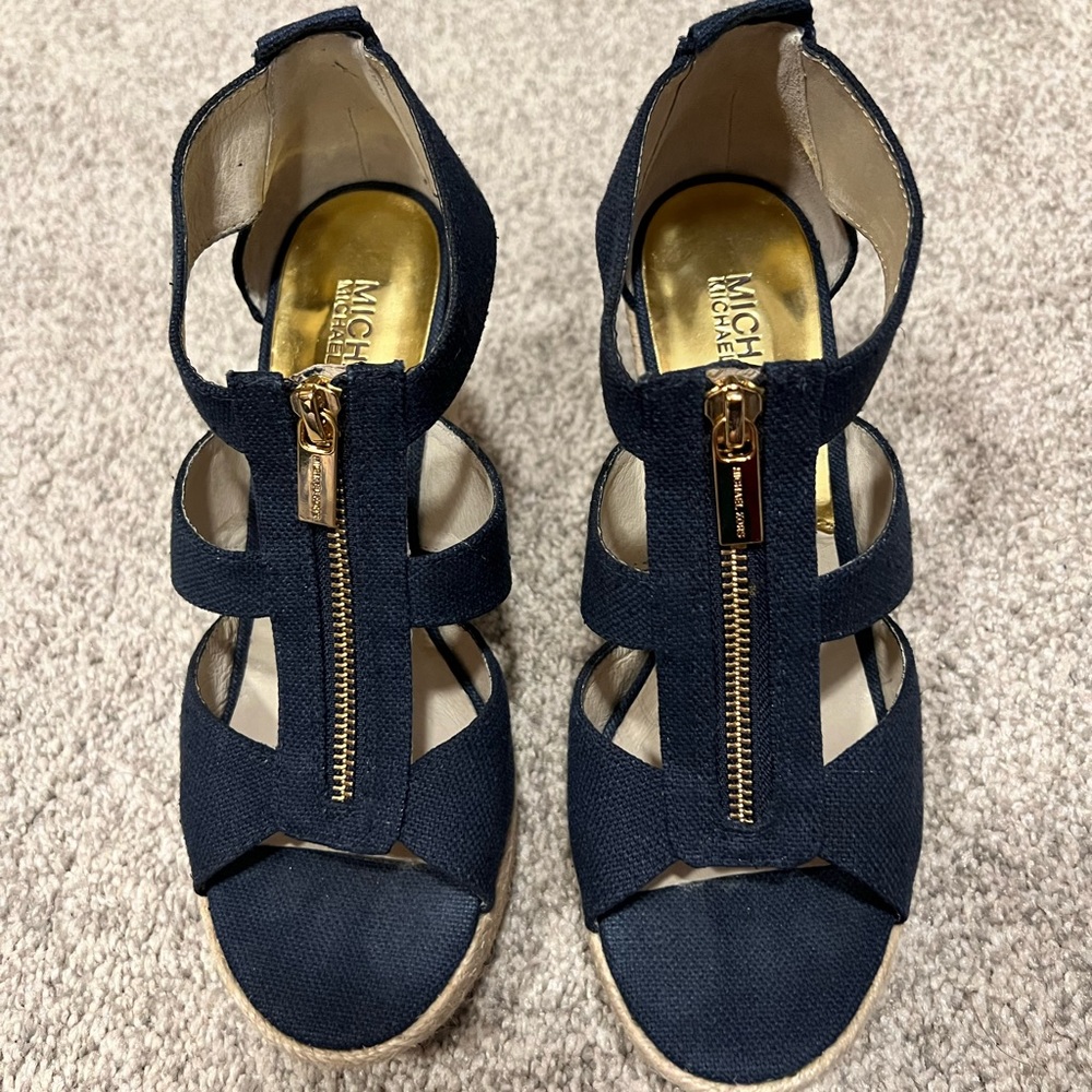 Michael Kors navy canvas size 7 wedges